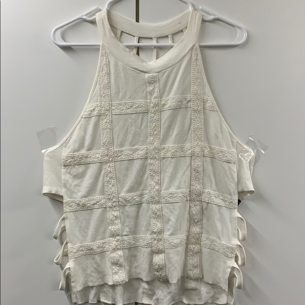 High neck square pattered tank top